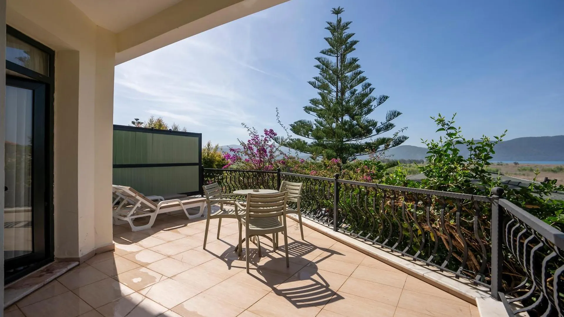 Villa Marine Hotel Akyaka  3*, Akyaka (Mugla)