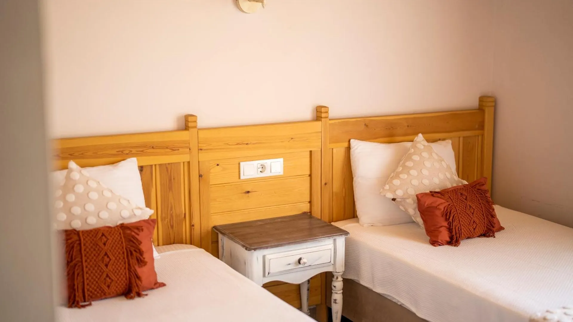 Villa Marine Hotel Акьяка